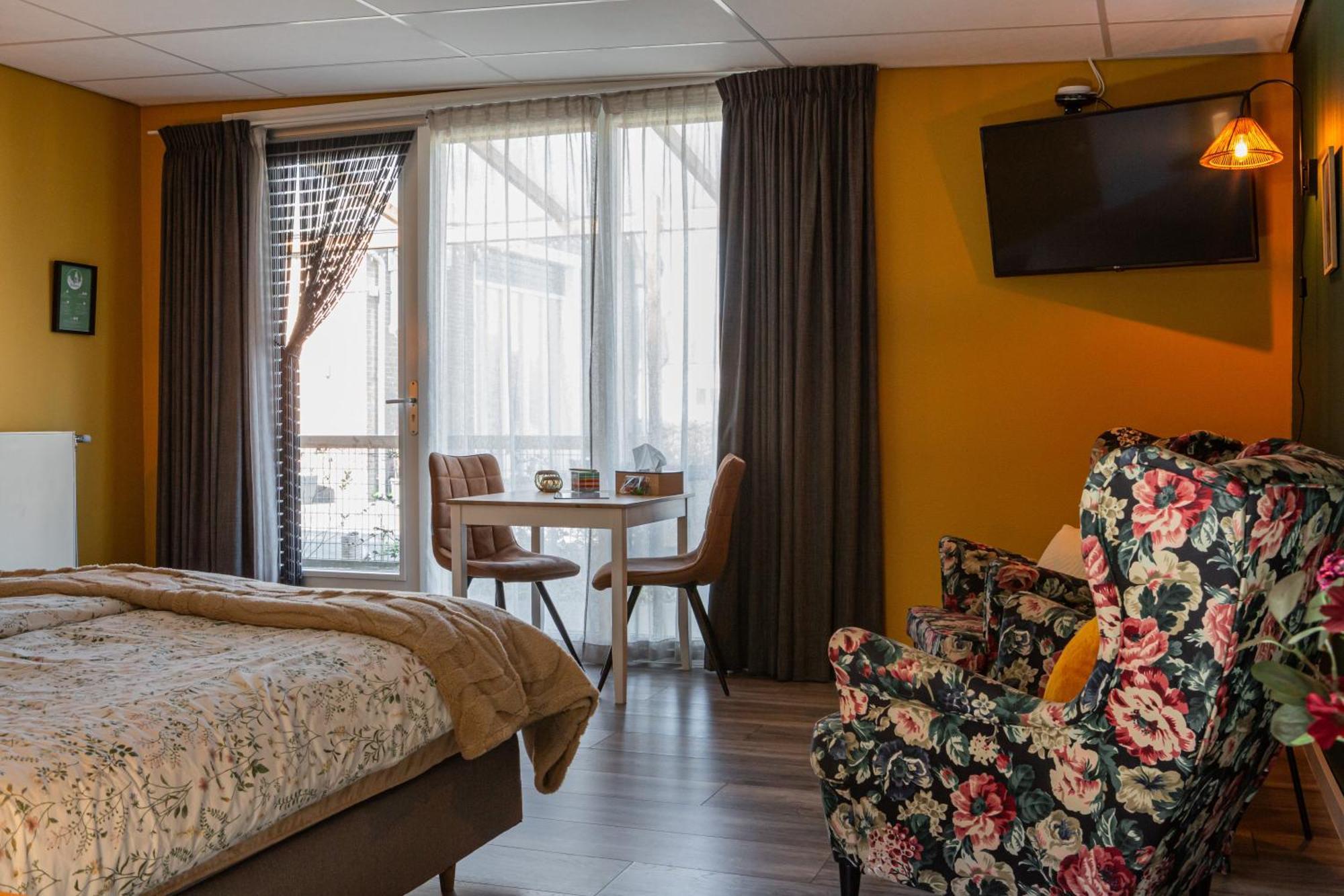 B&B Het Gelders Buitenleven Overasselt Bagian luar foto